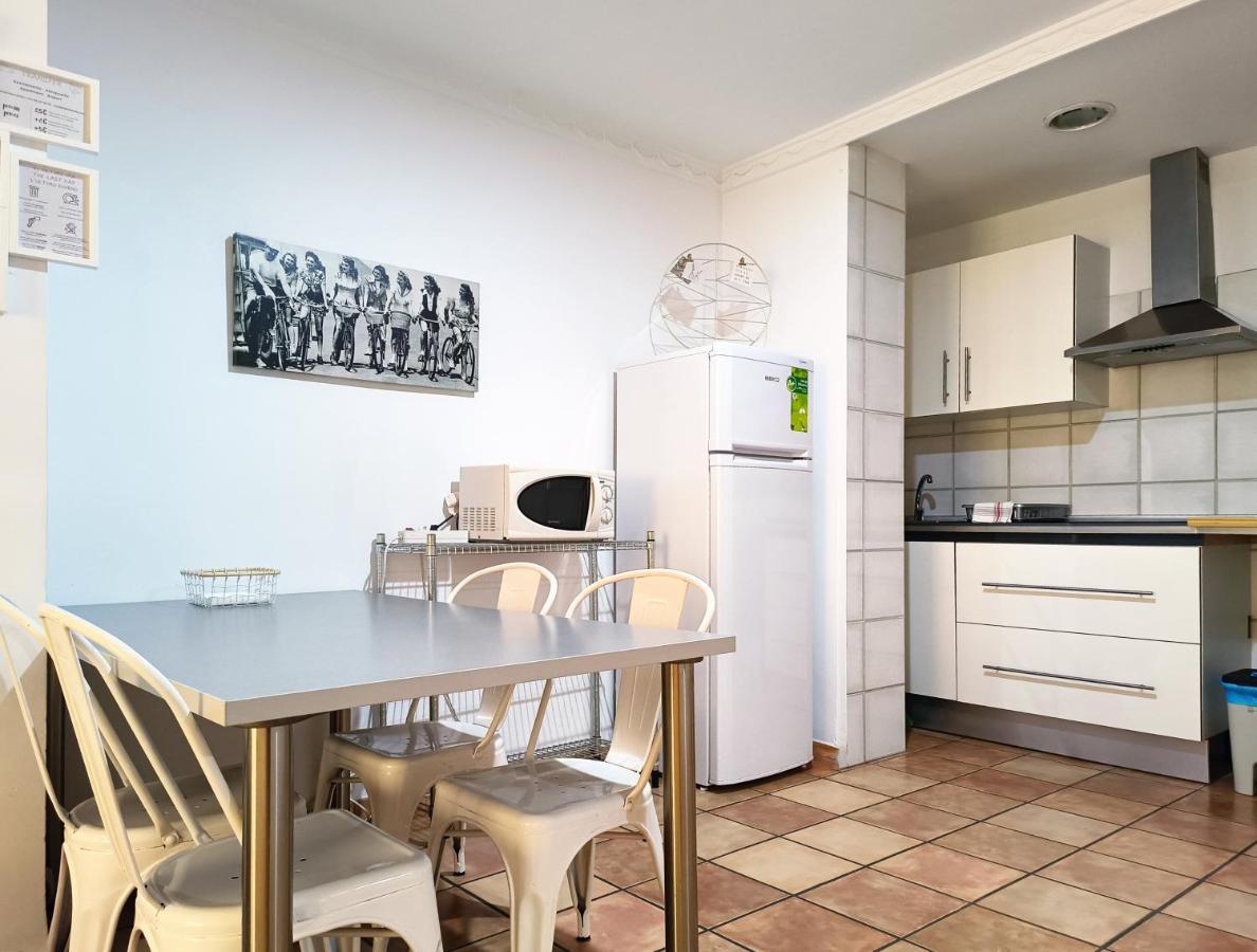 Flats Friends Nave Apartment Valencia Exterior photo